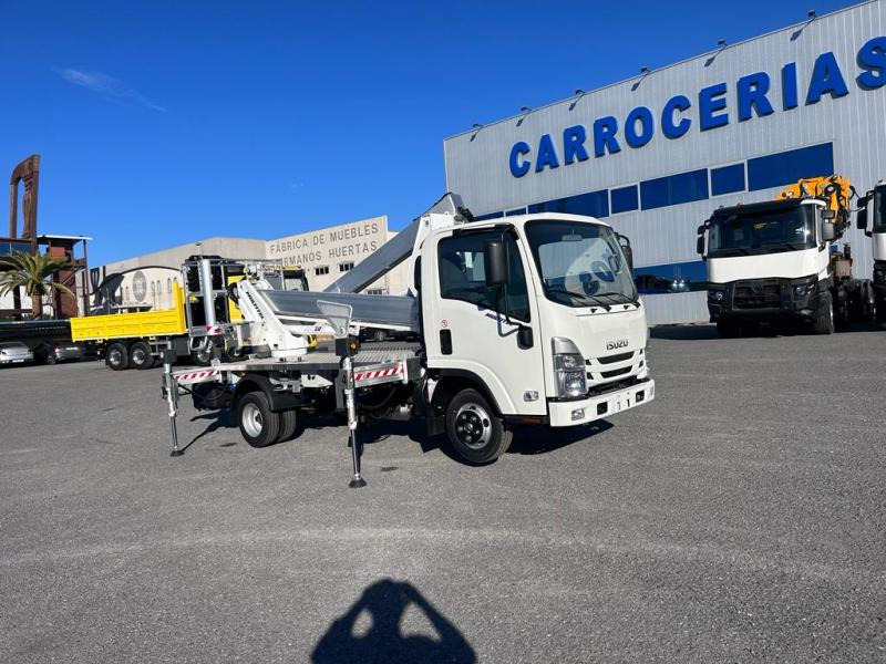Isuzu HX200 - Truck mounted aerial platform: picture 5 Isuzu HX200 - Truck mounted aerial platform: picture 5