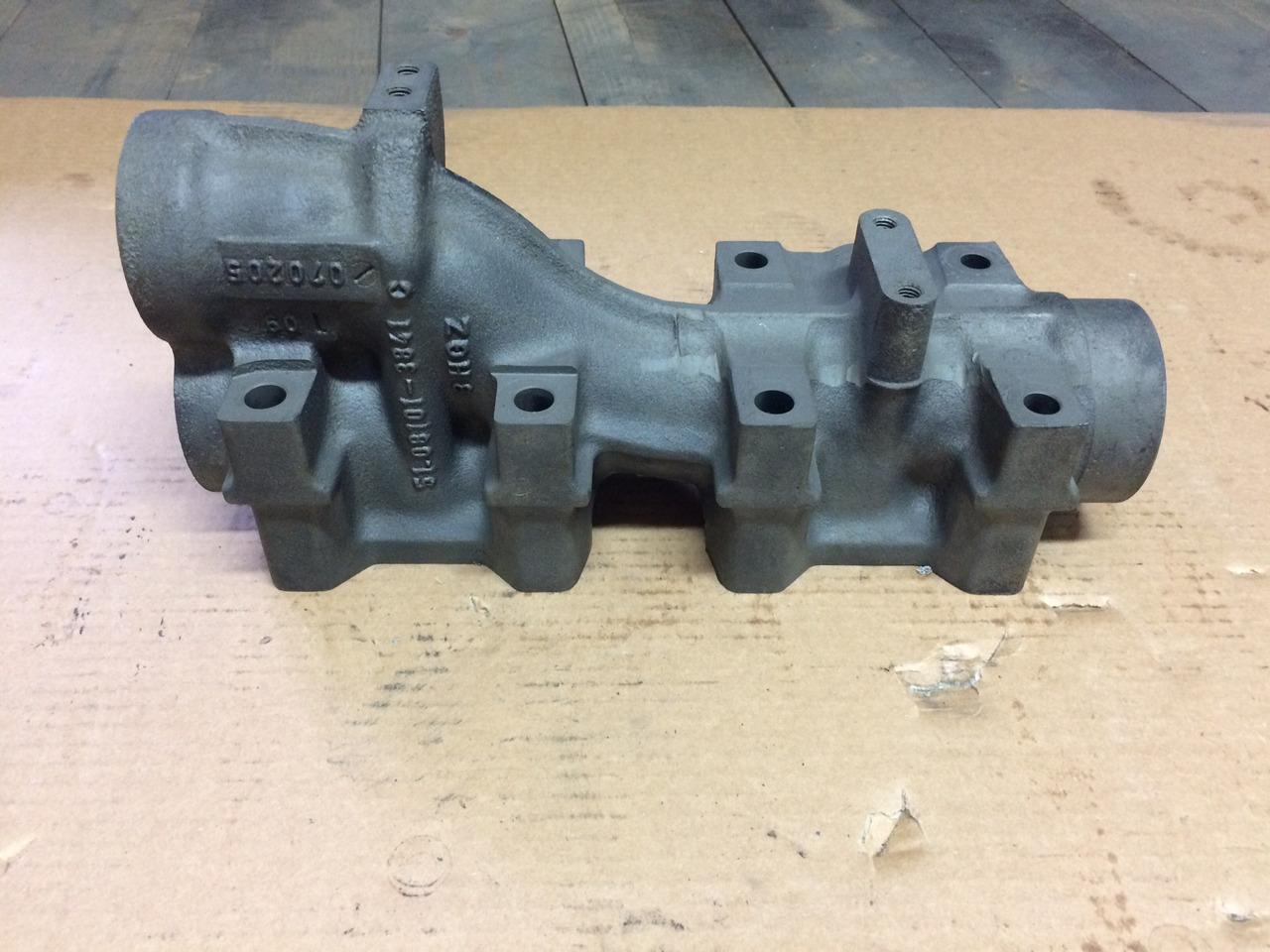 COLLETTORE CENTRALE DI SCARICO MAN 51081010986 - Exhaust manifold: picture 2 COLLETTORE CENTRALE DI SCARICO MAN 51081010986 - Exhaust manifold: picture 2