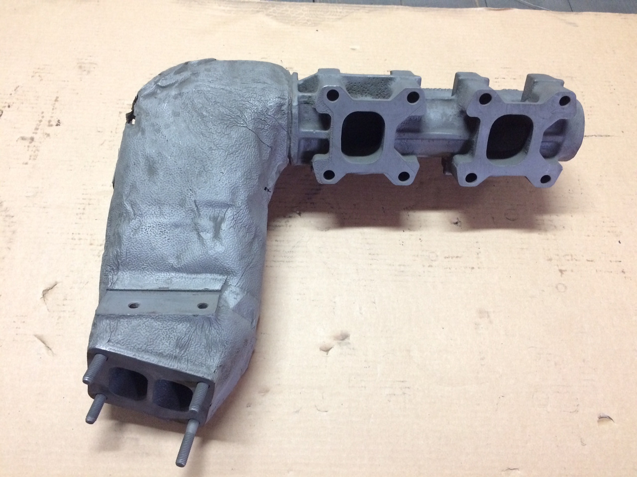 COLLETTORE SCARICO COIBENTATO POSTERIORE MAN 51081015160 - Exhaust manifold: picture 4 COLLETTORE SCARICO COIBENTATO POSTERIORE MAN 51081015160 - Exhaust manifold: picture 4