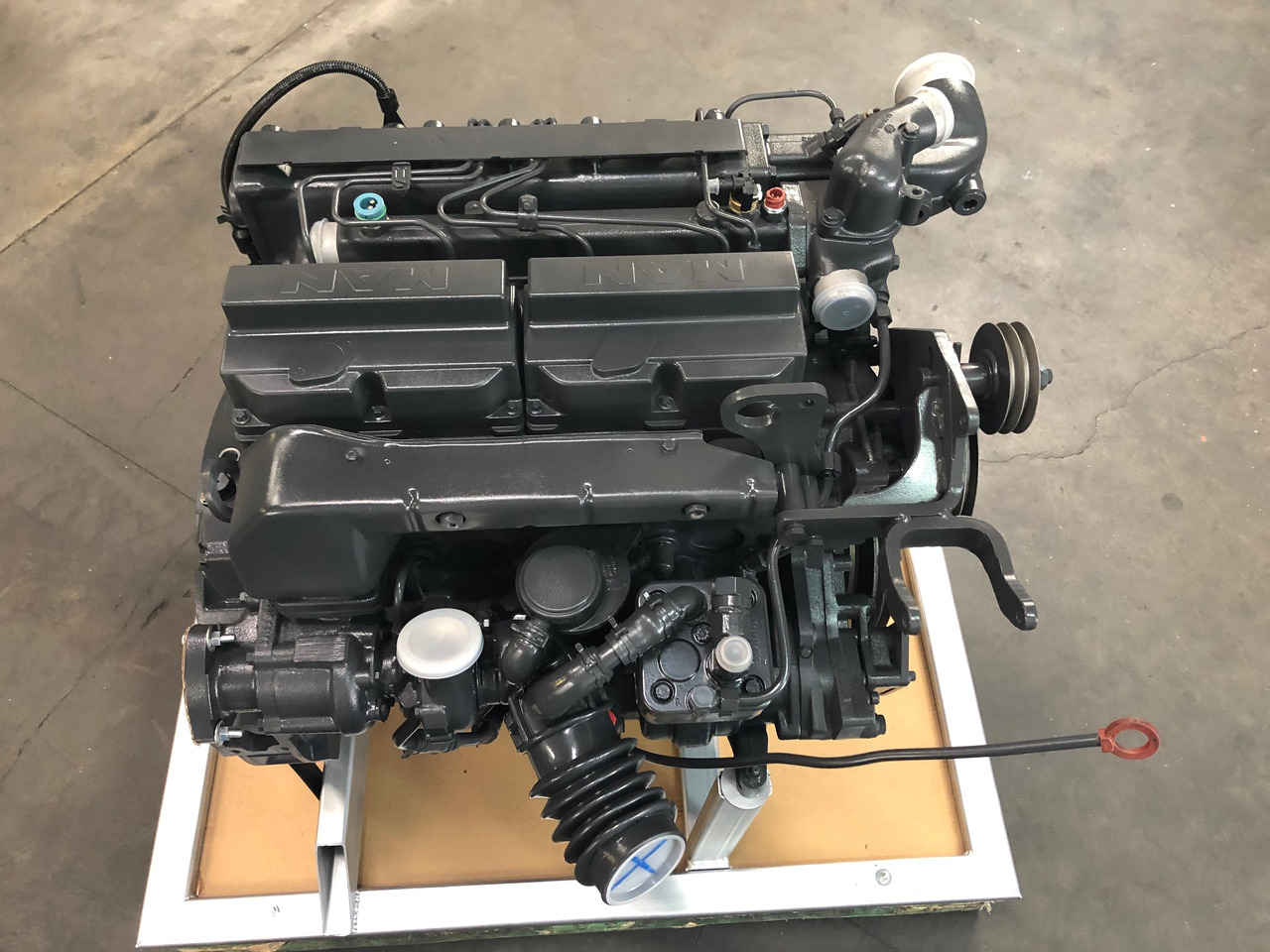 MOTORE MAN D0834LOH02 / D0834 LOH02 - 170CV - EURO 3 - completo - Engine: picture 2 MOTORE MAN D0834LOH02 / D0834 LOH02 - 170CV - EURO 3 - completo - Engine: picture 2