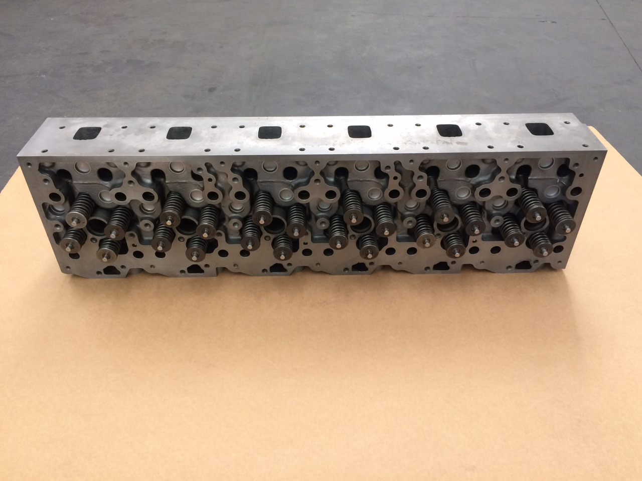 TESTATA CILINDRO MAN 51031006273 - MOTORE MAN D0836 Common Rail - Cylinder head: picture 2 TESTATA CILINDRO MAN 51031006273 - MOTORE MAN D0836 Common Rail - Cylinder head: picture 2