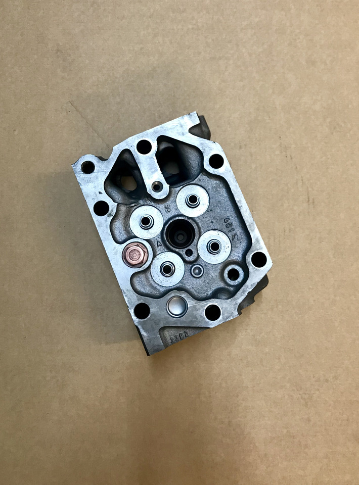 TESTATA MAN D2866 - D2876 - 4V - Cylinder head: picture 1 TESTATA MAN D2866 - D2876 - 4V - Cylinder head: picture 1
