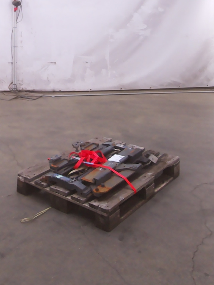 Cascade 55F-FPS-A604 - Attachment for Material handling equipment: picture 5 Cascade 55F-FPS-A604 - Attachment for Material handling equipment: picture 5