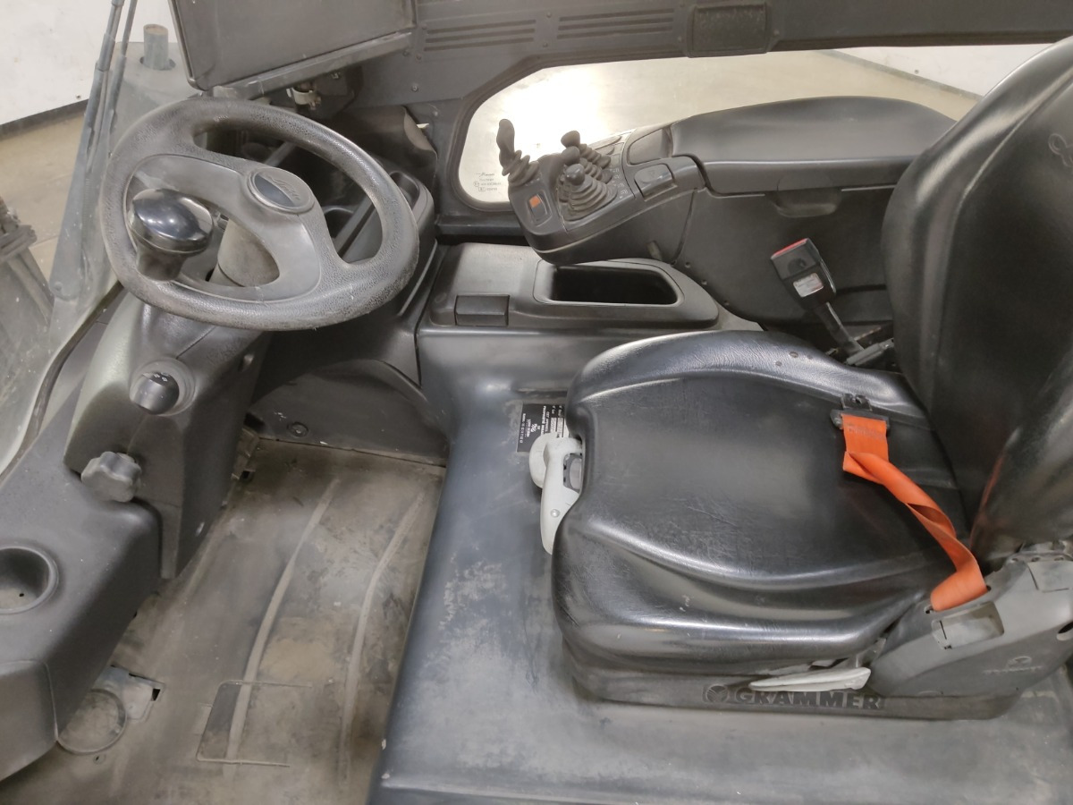 Linde E25L-01 - Electric forklift: picture 3 Linde E25L-01 - Electric forklift: picture 3