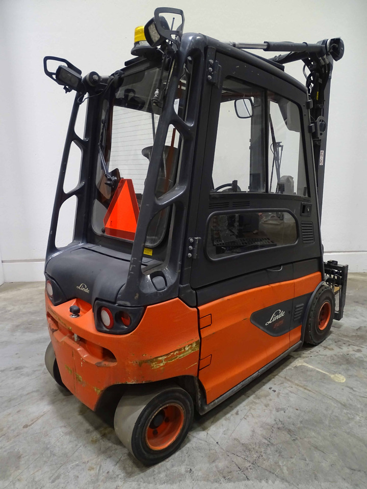 Linde E25L-01 - Electric forklift: picture 2 Linde E25L-01 - Electric forklift: picture 2