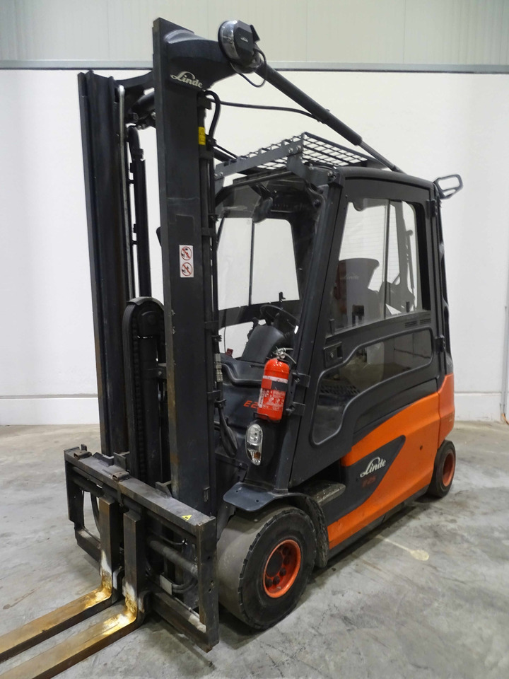 Linde E25L-01 - Electric forklift: picture 1 Linde E25L-01 - Electric forklift: picture 1