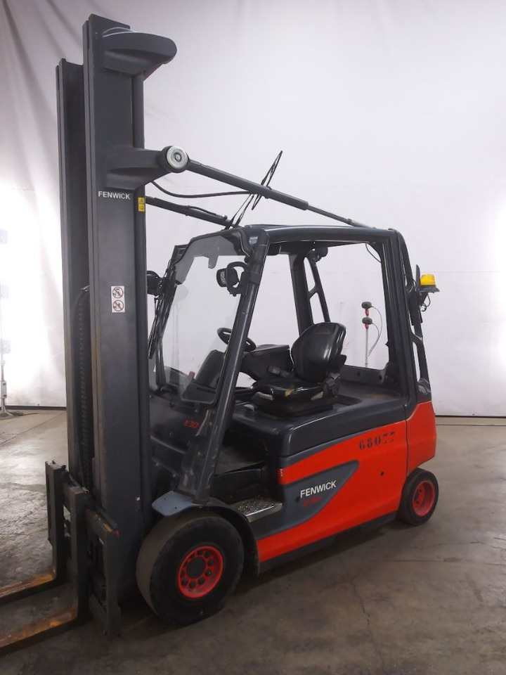 Linde E30L-01 - Electric forklift: picture 1 Linde E30L-01 - Electric forklift: picture 1