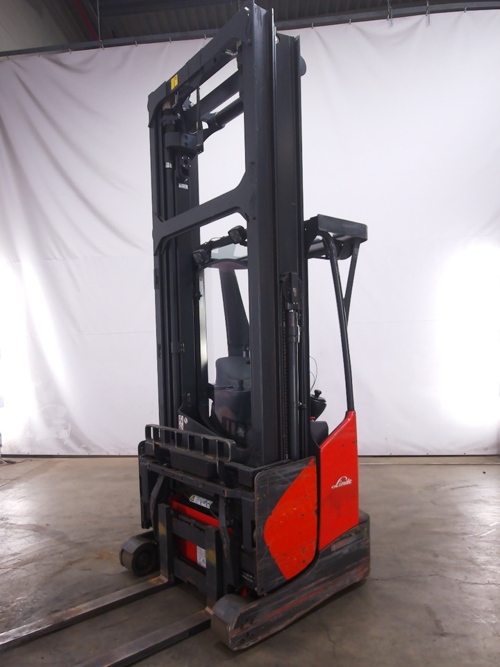 Linde R14X-03 - Reach truck: picture 5 Linde R14X-03 - Reach truck: picture 5