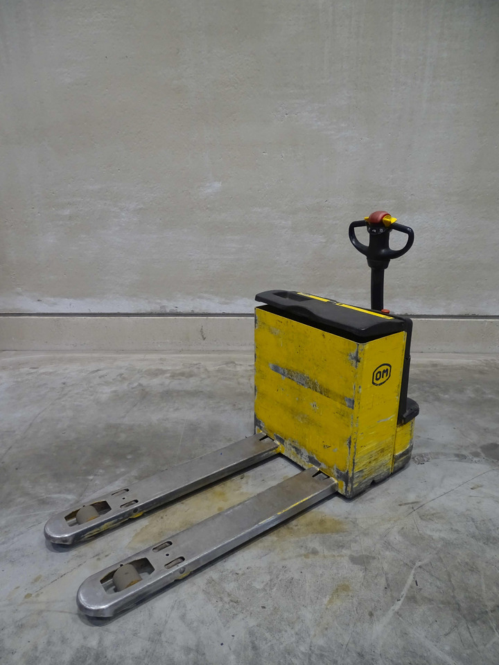 Om CL18 - Stacker: picture 1 Om CL18 - Stacker: picture 1