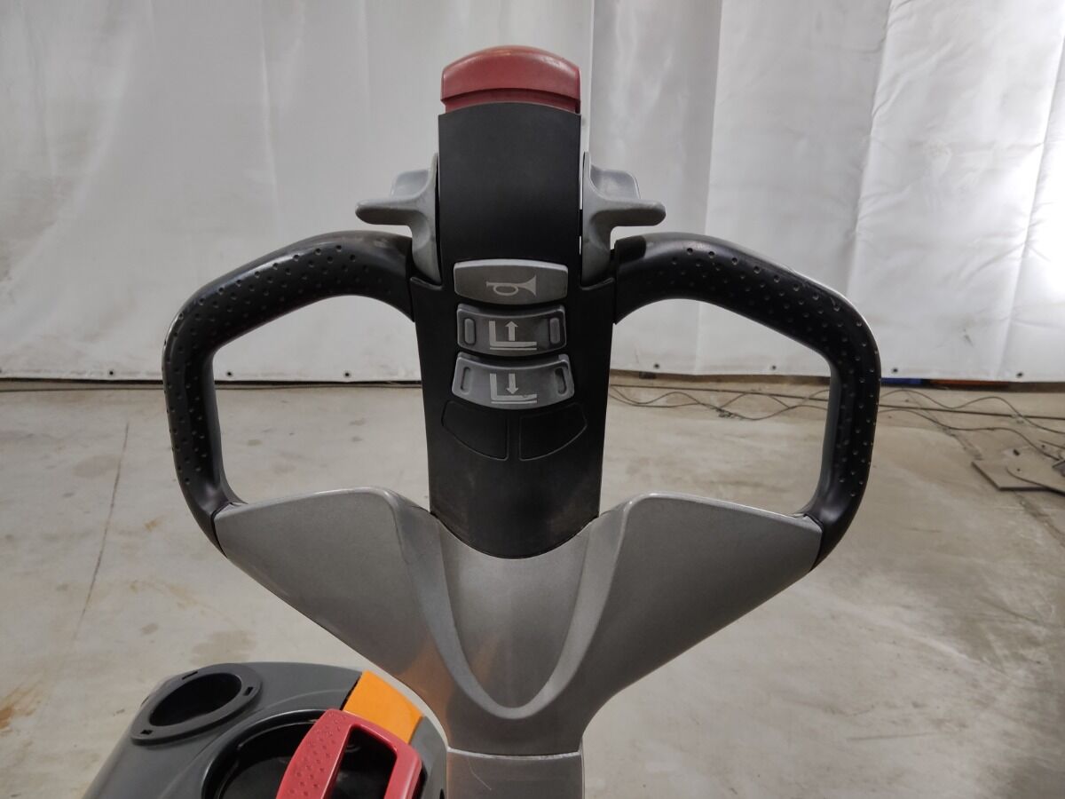 STILL EXU18 - Pallet truck: picture 3 STILL EXU18 - Pallet truck: picture 3