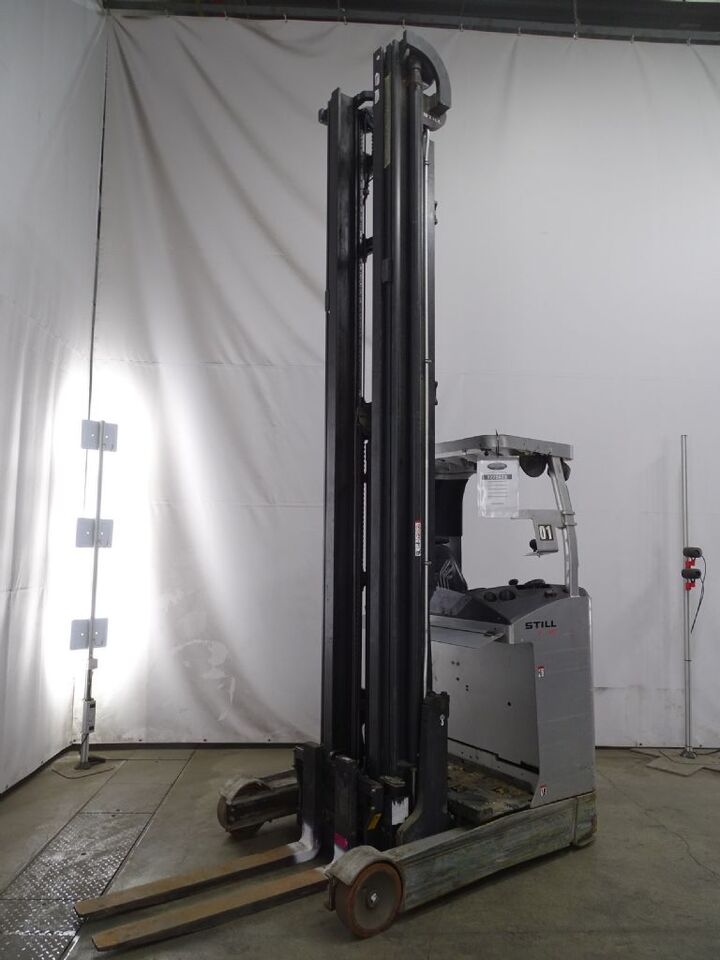 STILL FM-X17 - Reach truck: picture 4 STILL FM-X17 - Reach truck: picture 4