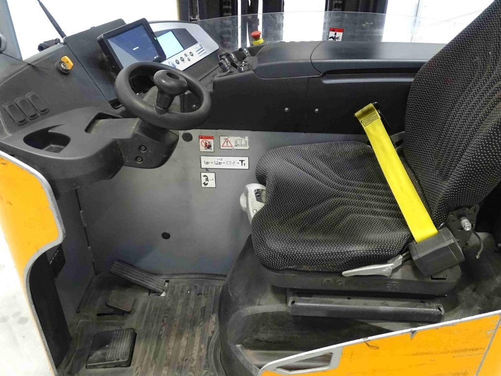 STILL FM-X17 - Reach truck: picture 3 STILL FM-X17 - Reach truck: picture 3