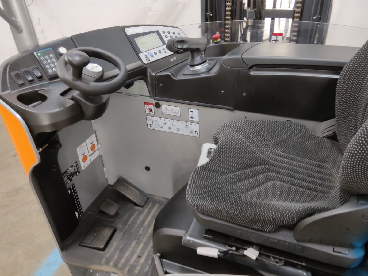 STILL FM-X17 - Reach truck: picture 3 STILL FM-X17 - Reach truck: picture 3
