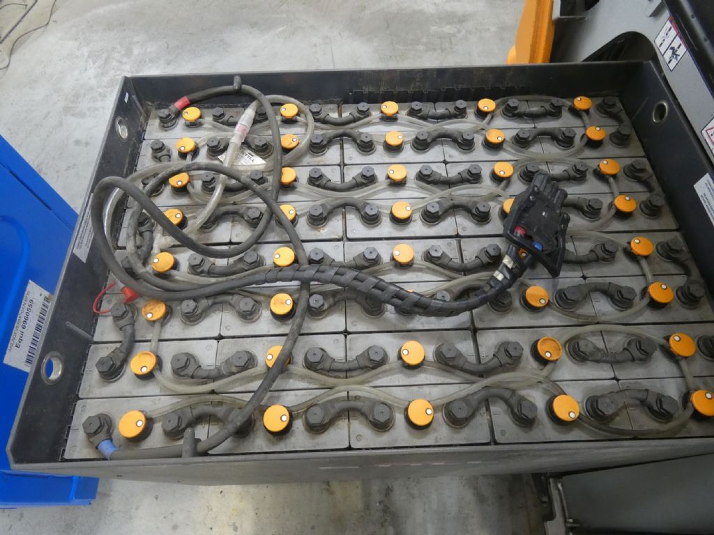 STILL RX60-30 - Electric forklift: picture 4 STILL RX60-30 - Electric forklift: picture 4
