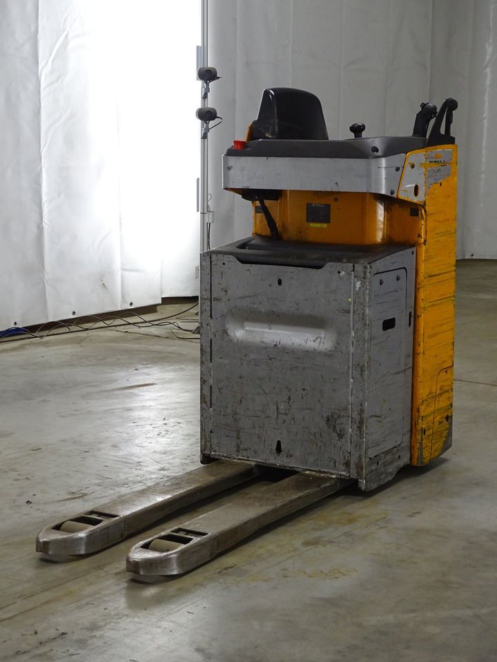 STILL SXH20 - Pallet truck: picture 1 STILL SXH20 - Pallet truck: picture 1