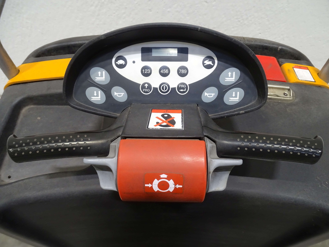 Still CX-T - Tow tractor: picture 3 Still CX-T - Tow tractor: picture 3