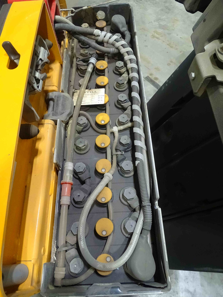 Still CX-T - Tow tractor: picture 4 Still CX-T - Tow tractor: picture 4