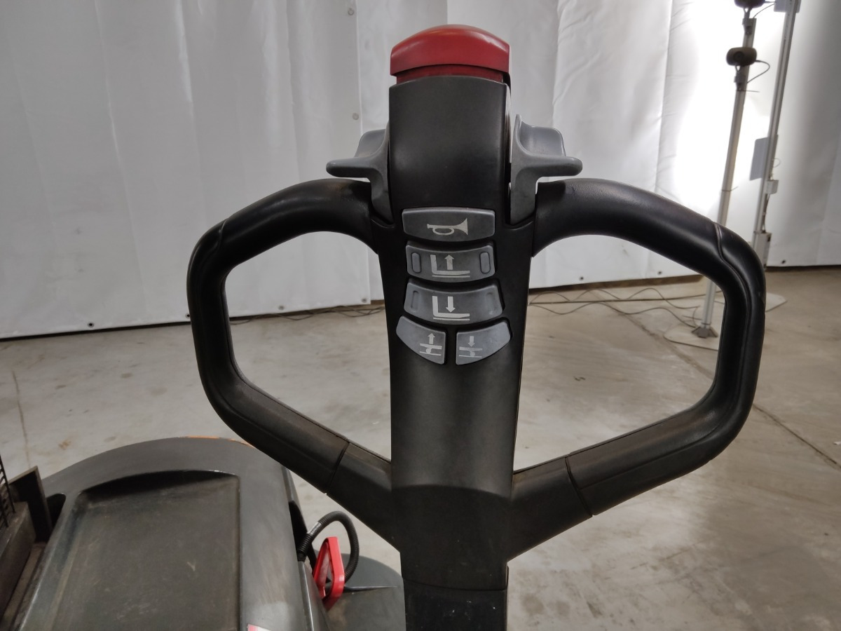 Still EGV16 - Stacker: picture 3 Still EGV16 - Stacker: picture 3