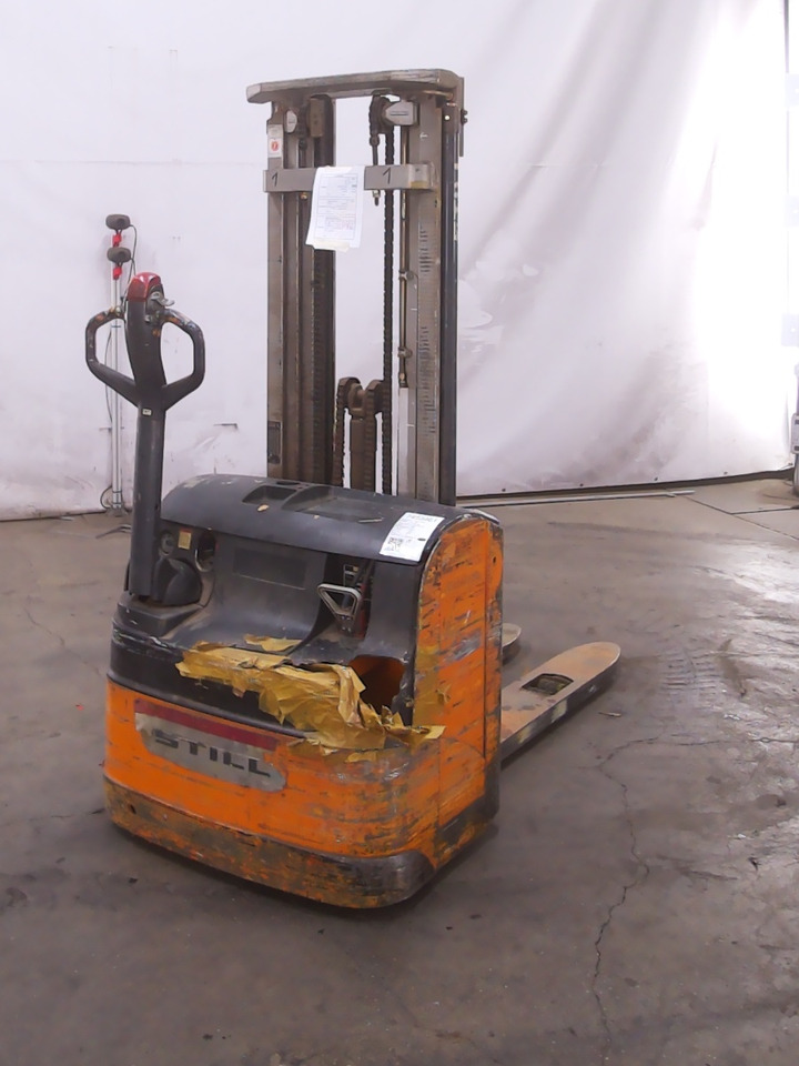Still EGV16 - Stacker: picture 2 Still EGV16 - Stacker: picture 2