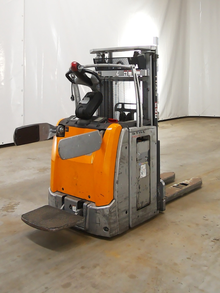 Still EXV-SF14 - Stacker: picture 2 Still EXV-SF14 - Stacker: picture 2