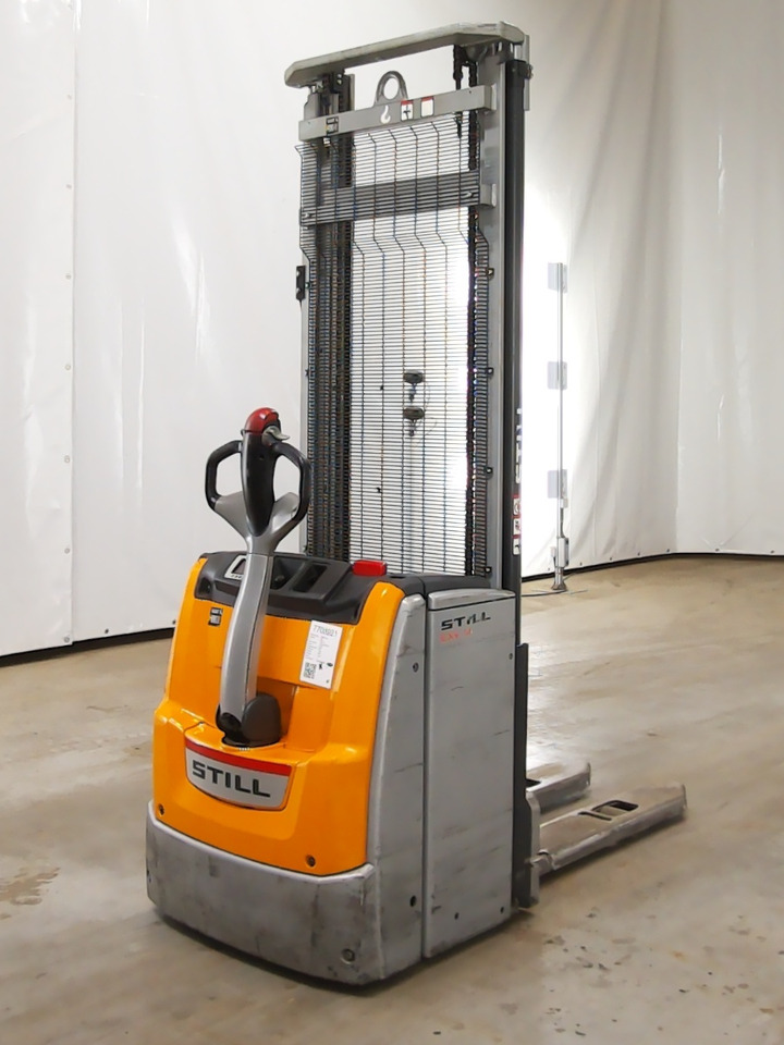 Still EXV14 - Stacker: picture 2 Still EXV14 - Stacker: picture 2