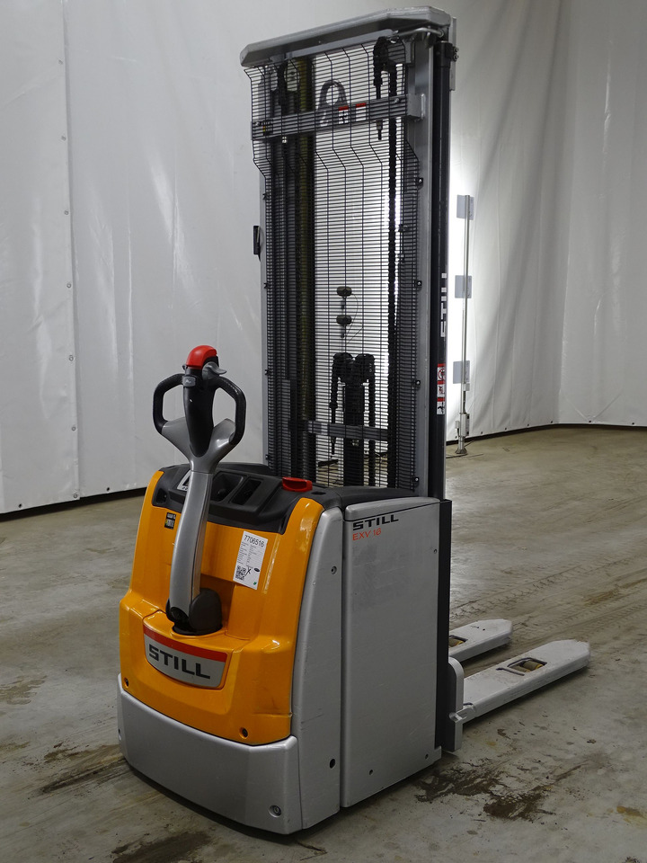 Still EXV16 - Stacker: picture 2 Still EXV16 - Stacker: picture 2