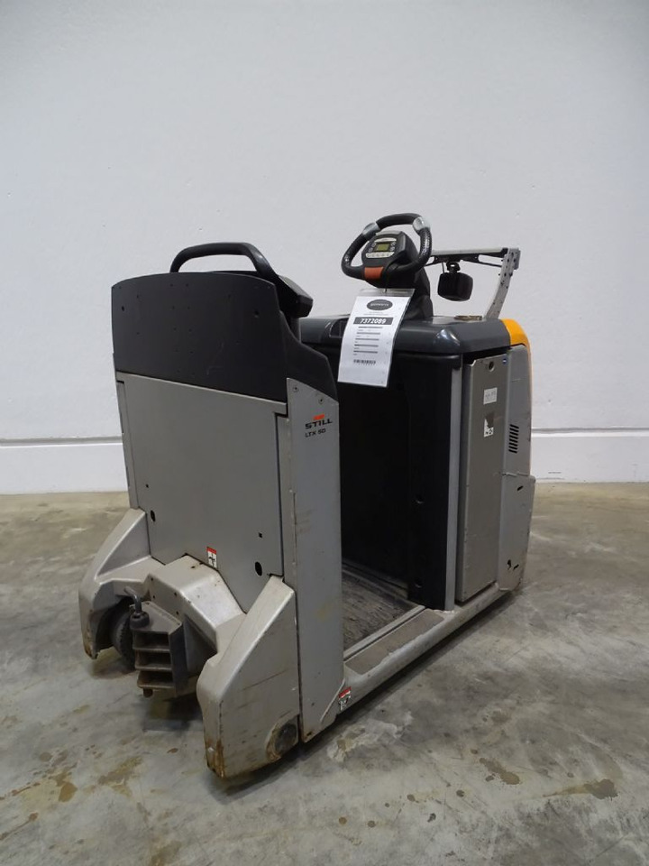 Still LTX50 - Tow tractor: picture 2 Still LTX50 - Tow tractor: picture 2