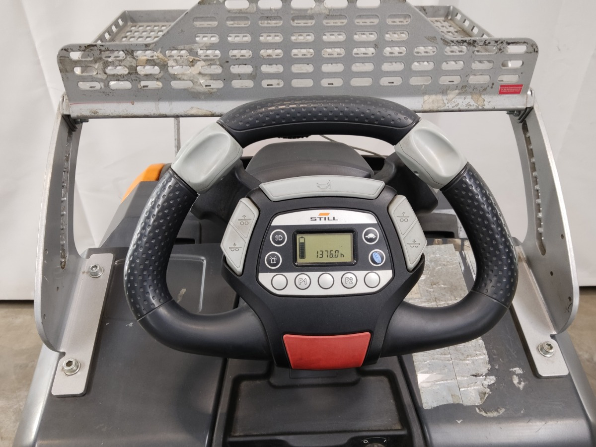 Still OXV08 - Order picker: picture 3 Still OXV08 - Order picker: picture 3