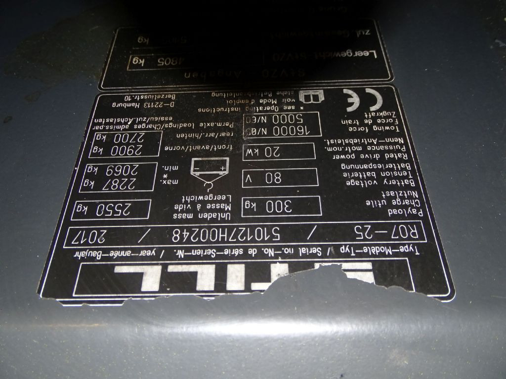 Still R07-25 - Tow tractor: picture 5 Still R07-25 - Tow tractor: picture 5