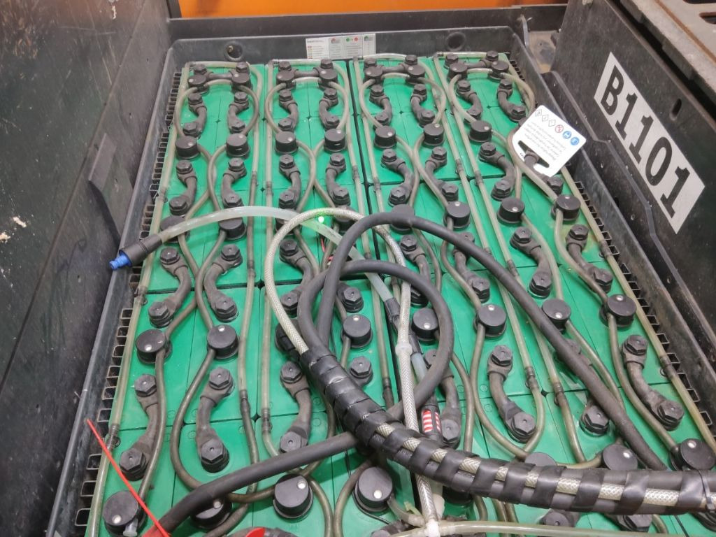 Still R07-25 - Tow tractor: picture 4 Still R07-25 - Tow tractor: picture 4