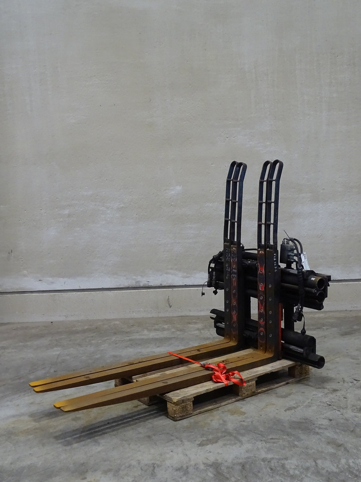 Weitere DPK30C - Forks for Material handling equipment: picture 1 Weitere DPK30C - Forks for Material handling equipment: picture 1