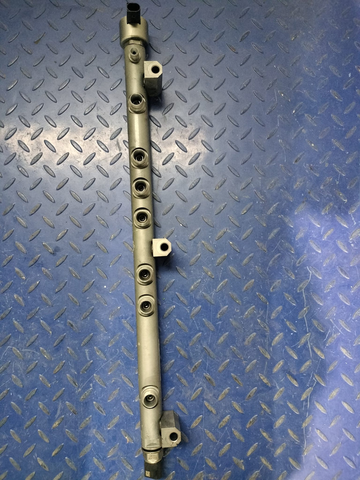 Fuel Distributor / OM936 MERCEDES 9360780845 9360780845 - Fuel system for Truck: picture 1 Fuel Distributor / OM936 MERCEDES 9360780845 9360780845 - Fuel system for Truck: picture 1