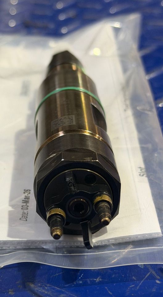 INJECTORS LIEBHERR 10147680 ORIGINAL - Injector: picture 2 INJECTORS LIEBHERR 10147680 ORIGINAL - Injector: picture 2