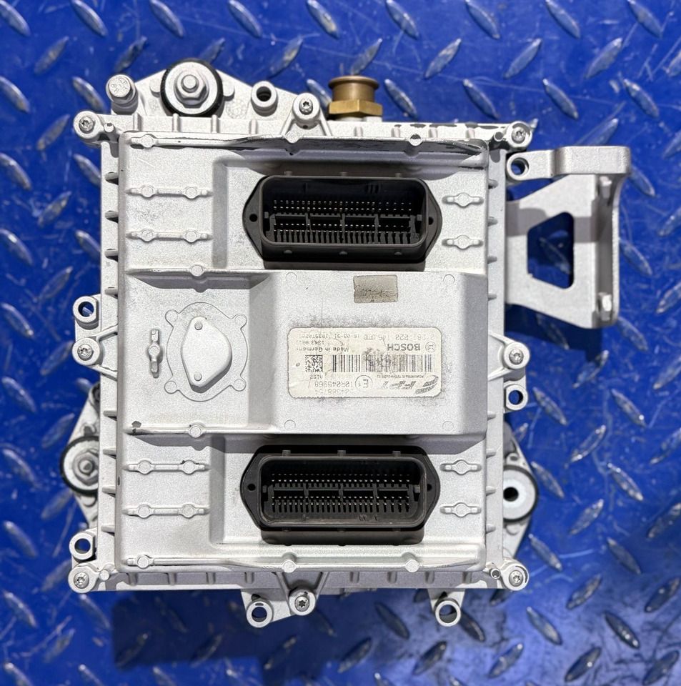 Iveco Engine Control Unit - ECU for Truck: picture 1 Iveco Engine Control Unit - ECU for Truck: picture 1