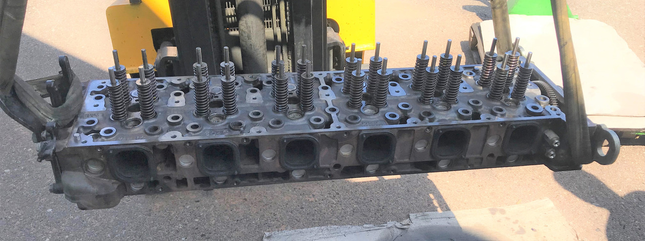 MERCEDES-BENZ Actros Antos Arocs OM471 Cylinder Head - Cylinder head for Truck: picture 2 MERCEDES-BENZ Actros Antos Arocs OM471 Cylinder Head - Cylinder head for Truck: picture 2