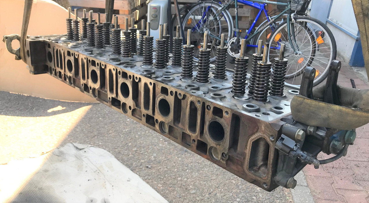 MERCEDES-BENZ Actros Antos Arocs OM471 Cylinder Head - Cylinder head for Truck: picture 1 MERCEDES-BENZ Actros Antos Arocs OM471 Cylinder Head - Cylinder head for Truck: picture 1