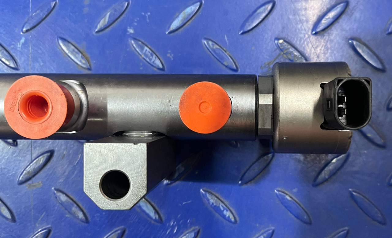 Mercedes Common Rail Pipe A9360780845 - Fuel system: picture 1 Mercedes Common Rail Pipe A9360780845 - Fuel system: picture 1