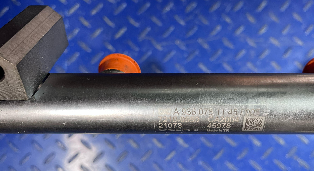 Mercedes Common Rail Pipe A9360780845 - Fuel system: picture 5 Mercedes Common Rail Pipe A9360780845 - Fuel system: picture 5