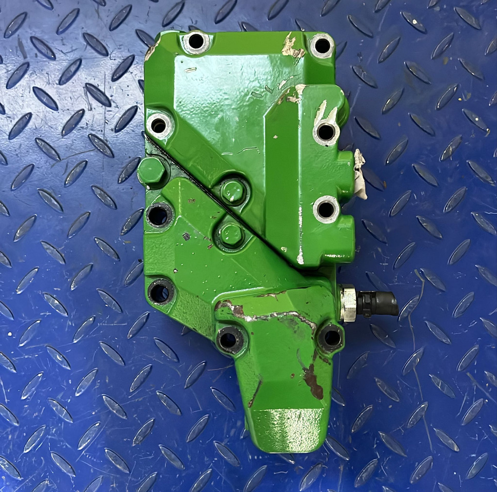 John Deere RACITOR DE ULEI RE560754 - Spare parts for Farm tractor: picture 2 John Deere RACITOR DE ULEI RE560754 - Spare parts for Farm tractor: picture 2