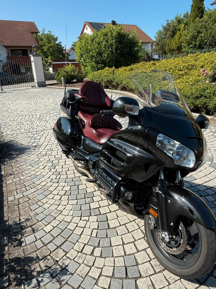 Honda GL1800 SC47*Krossline*Audio*Wilbers*SR Racing - Motorcycle: picture 3 Honda GL1800 SC47*Krossline*Audio*Wilbers*SR Racing - Motorcycle: picture 3