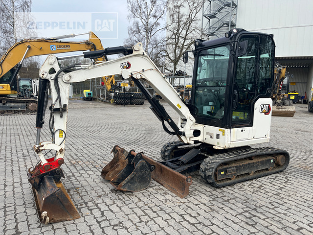 Mini excavator Cat 302.7CR-07: picture 1