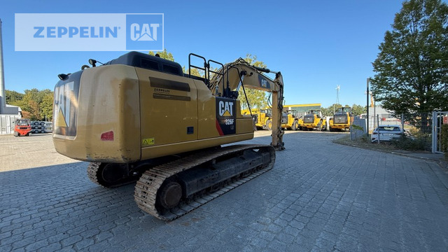 Cat 326FLN - Crawler excavator: picture 5 Cat 326FLN - Crawler excavator: picture 5