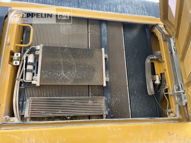 Crawler excavator Cat 352FL: picture 43