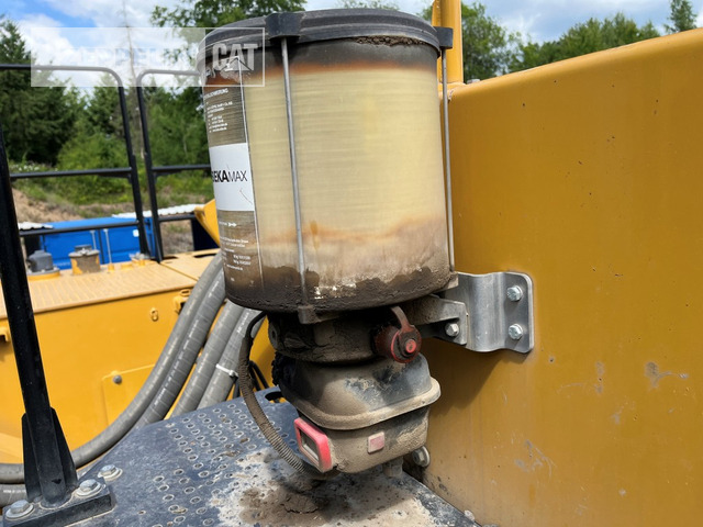 Crawler excavator Cat 374FL: picture 24