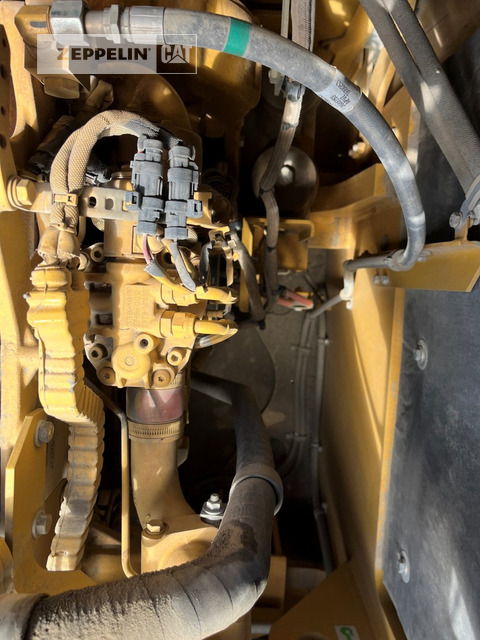 Crawler excavator Cat 374FL: picture 21