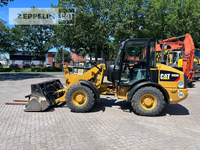 Wheel loader Cat 906M: picture 6