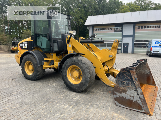 Cat 908M - Wheel loader: picture 3 Cat 908M - Wheel loader: picture 3