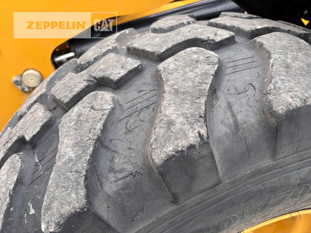 Cat 908M - Wheel loader: picture 5 Cat 908M - Wheel loader: picture 5