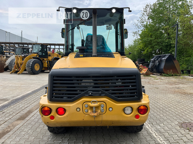 Cat 908M - Wheel loader: picture 5 Cat 908M - Wheel loader: picture 5