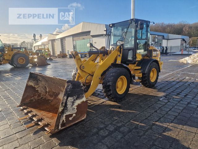 Cat 908M - Wheel loader: picture 1 Cat 908M - Wheel loader: picture 1